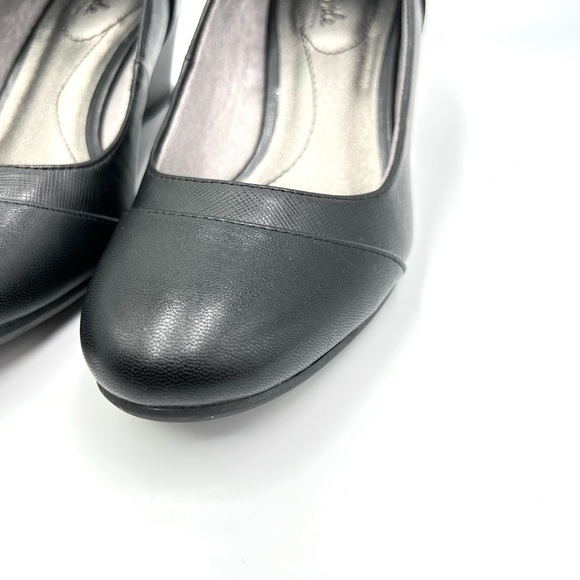7 WIDE Life Stride Women's Dreams Black Faux Vegan Leather Wedge Pumps Heels - Picture 4 of 13